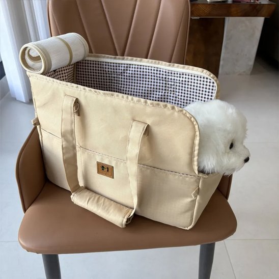 Sac transport chien Voyaconfort - détail des panneaux respirants - Galaxie Des Chiens